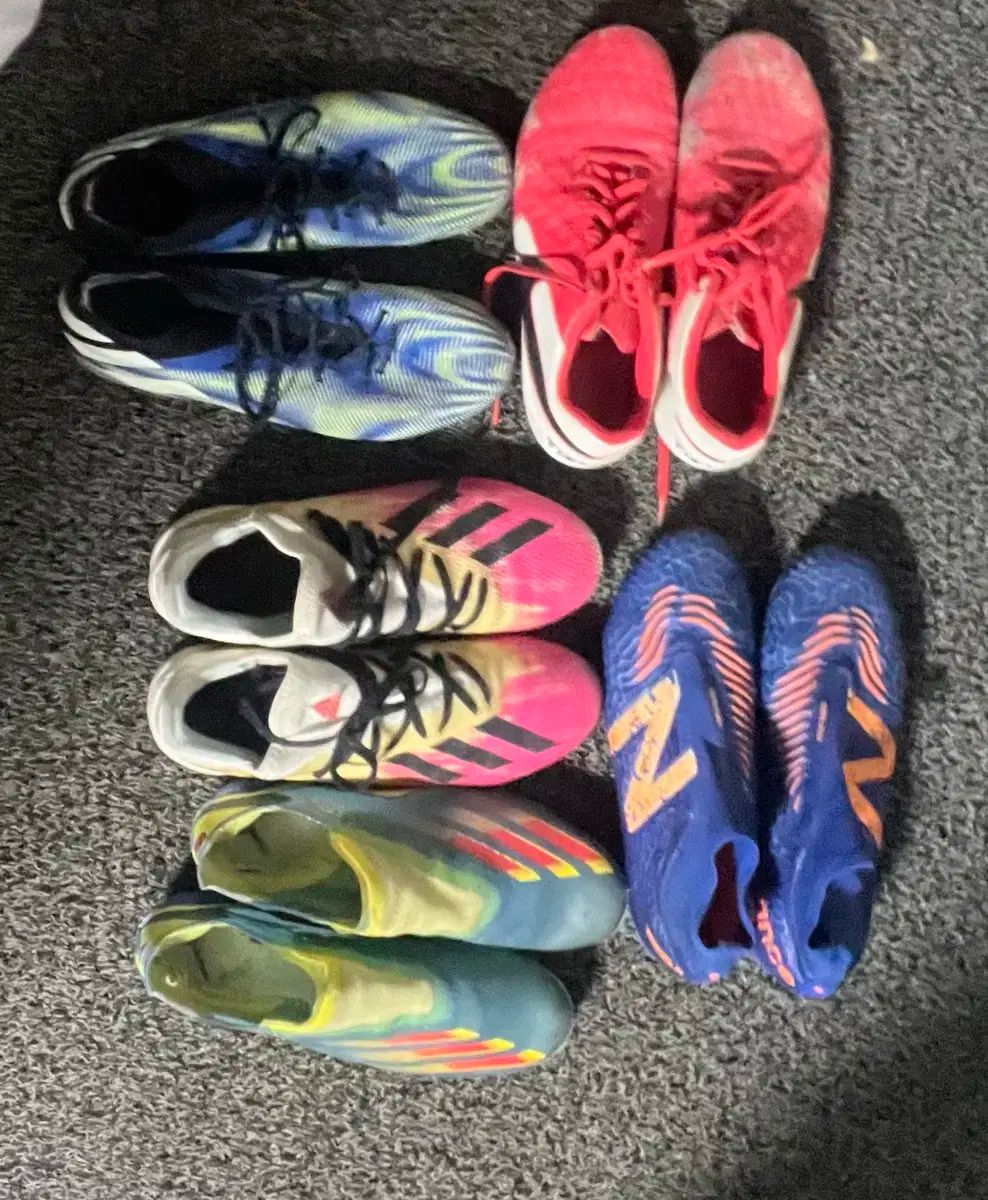 サッカー スパイク まとめ売り アウトレット サッカースパイクまとめ