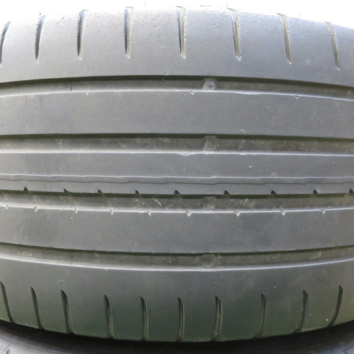 235|40R18
