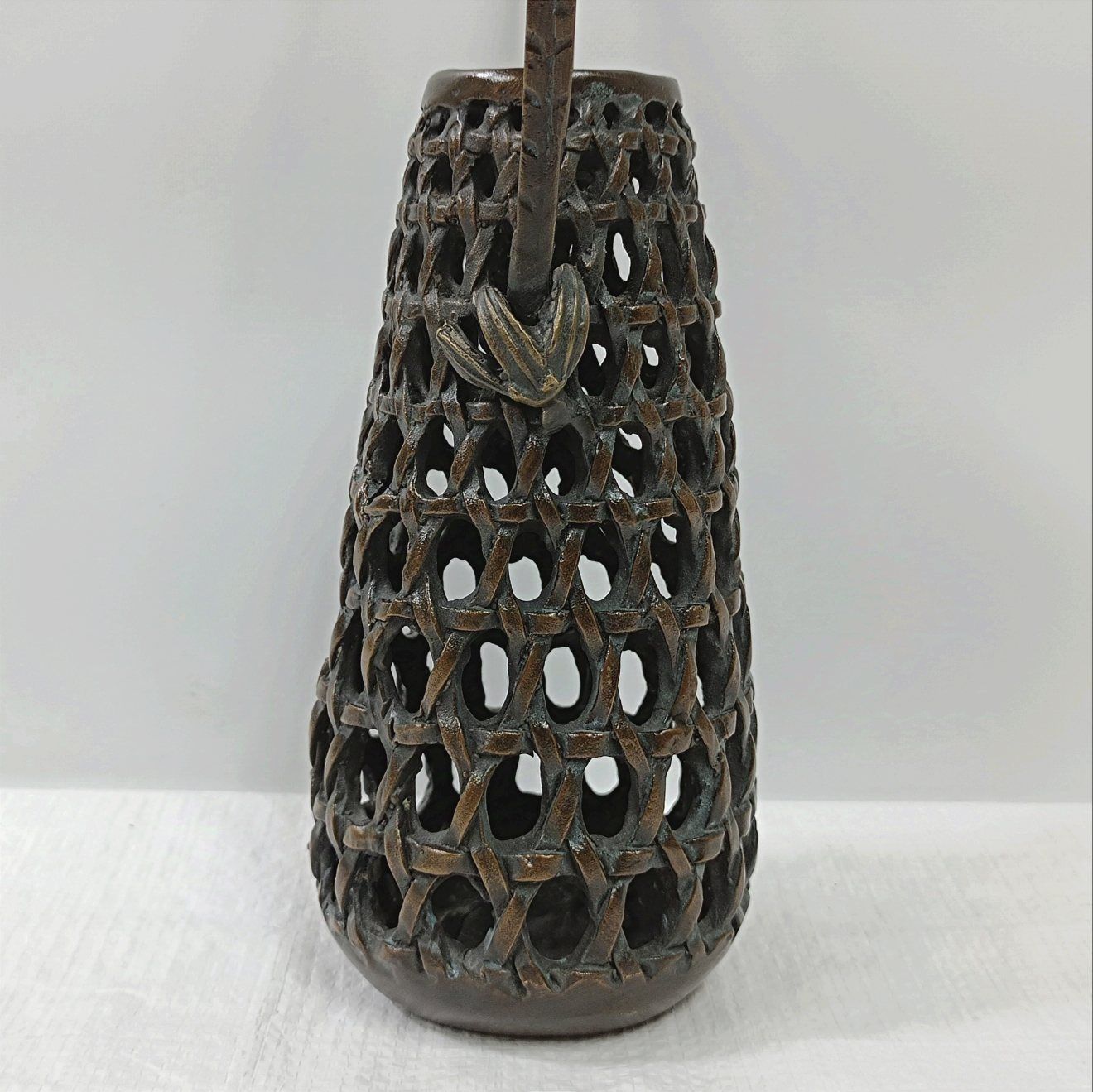 骨董品 銅製 竹編み型竹紋 花器 置物 茶道具 930g 竹工芸