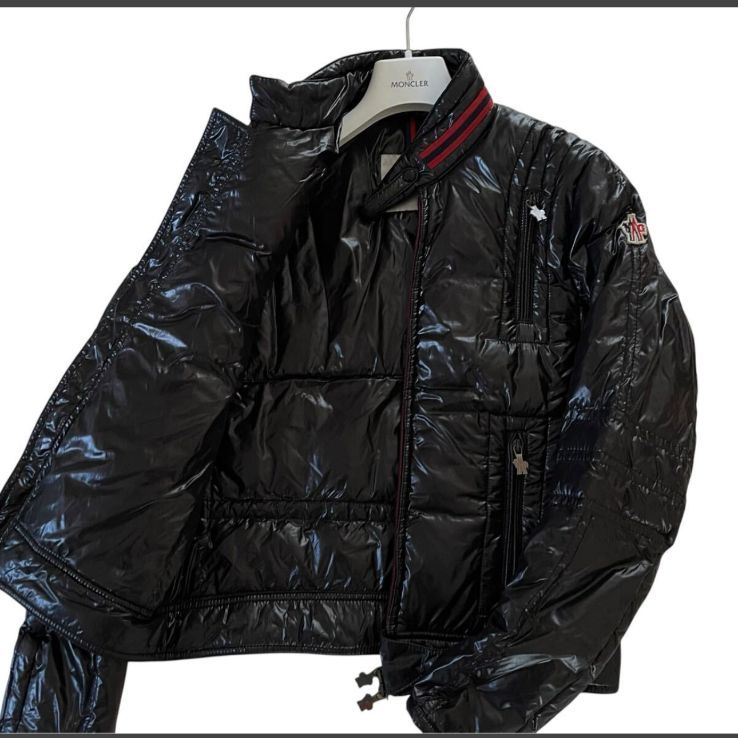 美品 モンクレール MONCLER ダウンジャケット ライダース - メルカリ