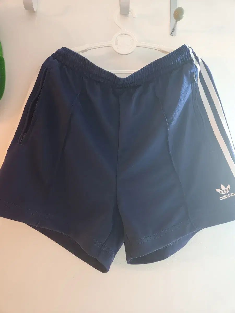 adidas アディダス ファイヤーバード ショートパンツ lY7211 L