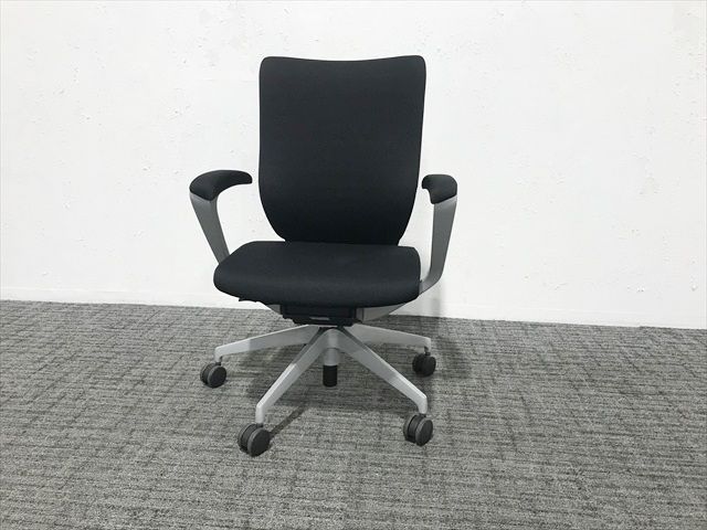 イトーキ エピオスチェア ハイバック マネジメントタイプ オフィスチェア ブラックT