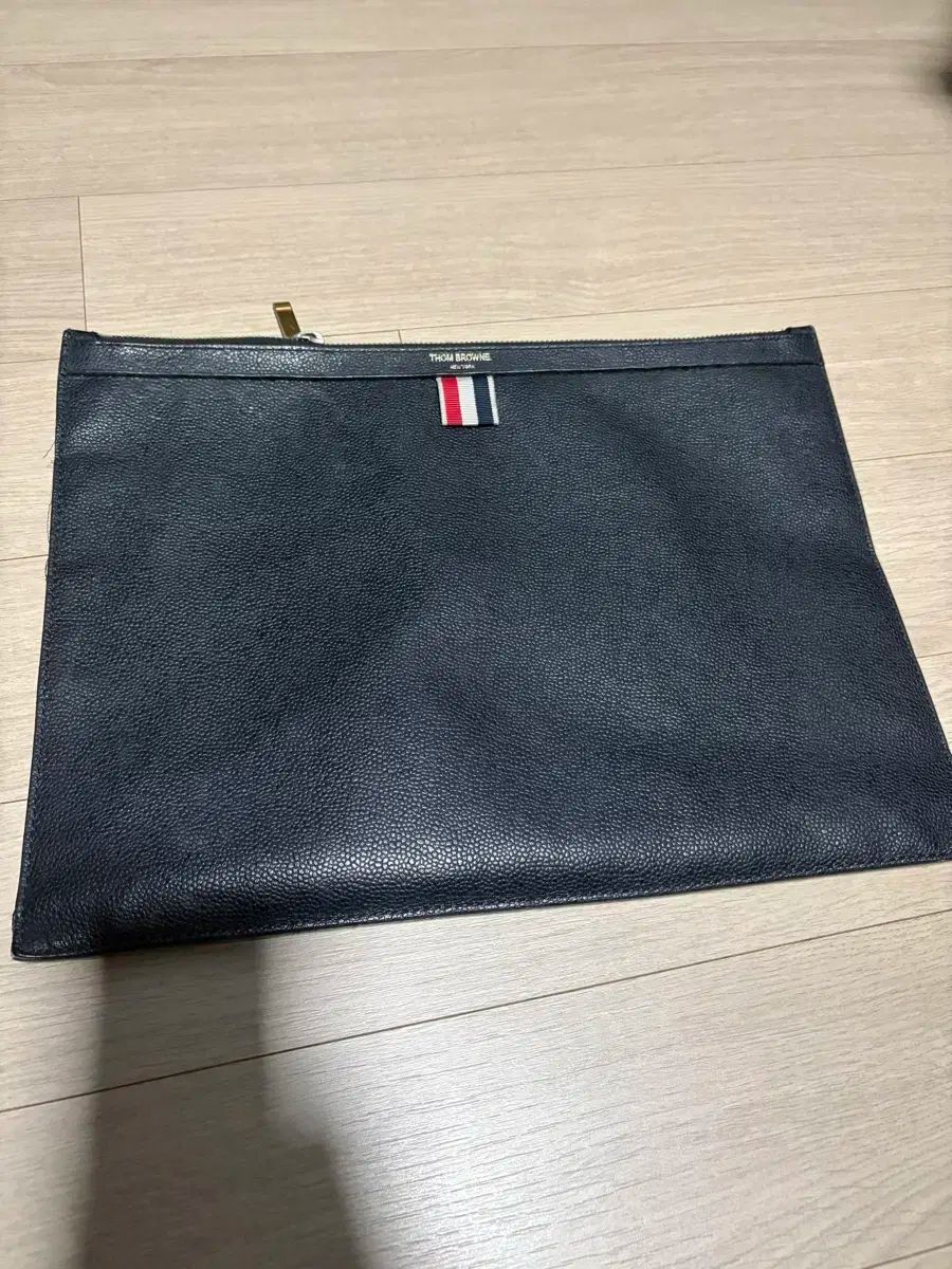 Thom Browne トム ブラウン クラッチバッグ ラージ
