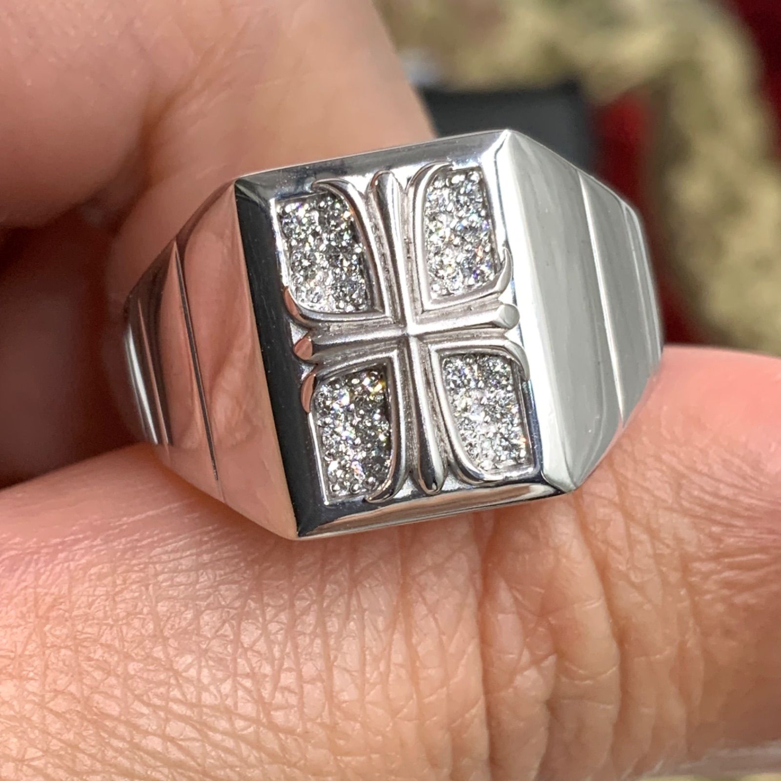 K18WG ダイヤクロス リング 11.4g 約20号 0.19ct