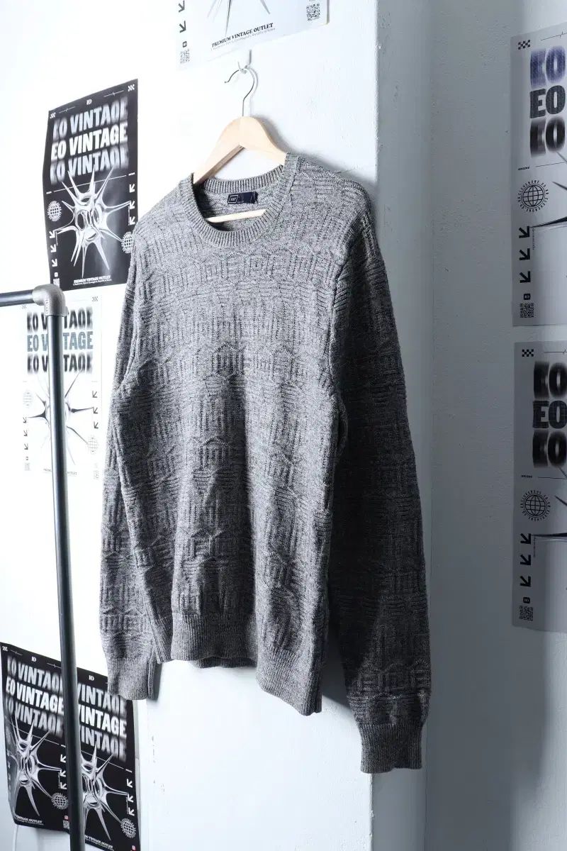 （ L ） GAP(ギャップ) ニット セーター グレー オールドスクール ベーシックフィット- 11564