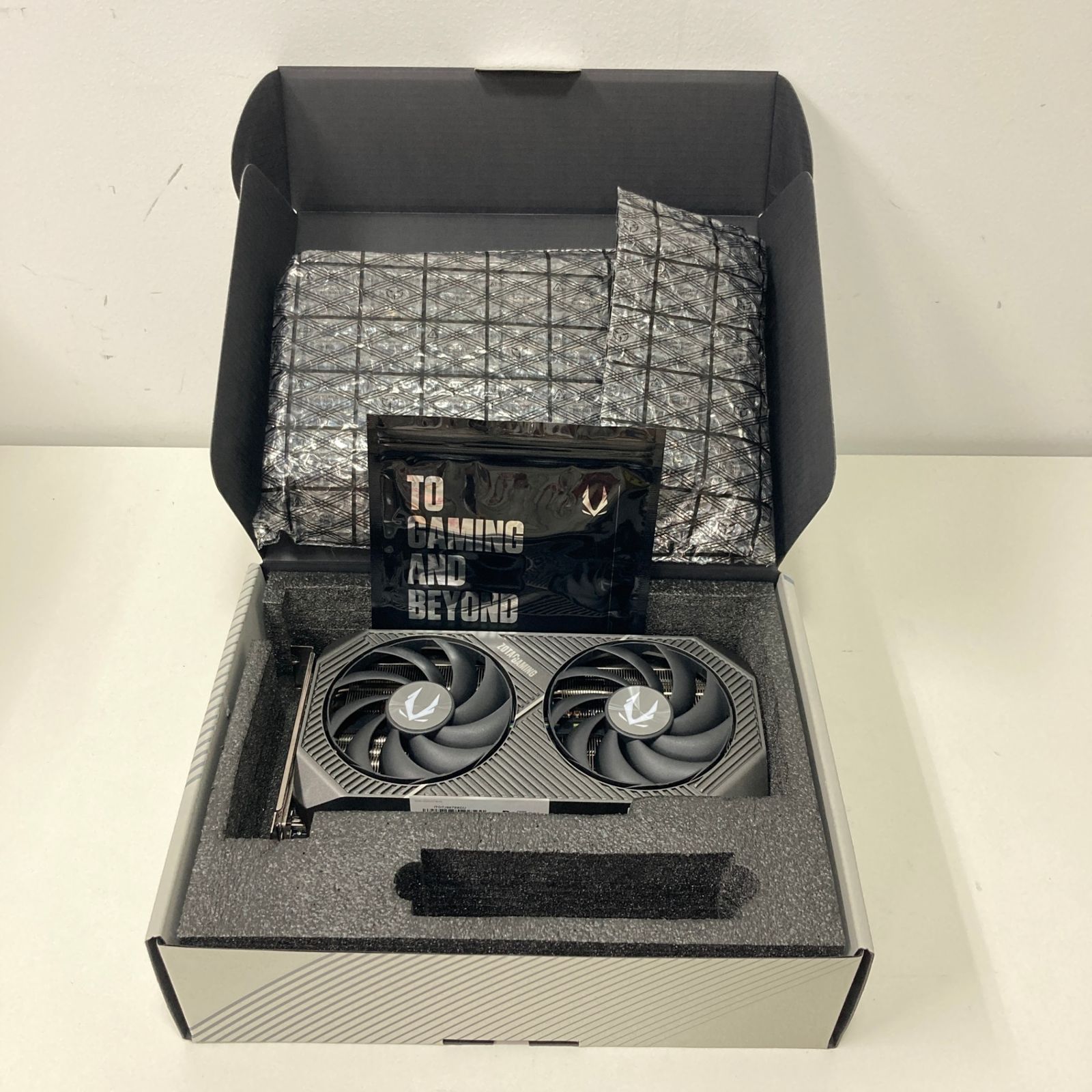 ZOTAC GAMING GeForce RTX 5060 Ti 16 GB Twin Edge OC ビデオキャプチャー キャプチャーボード PCパーツ スマホ タブレット パソコン