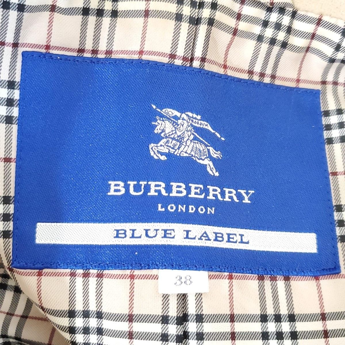 Label バーバリーブルーレーベル