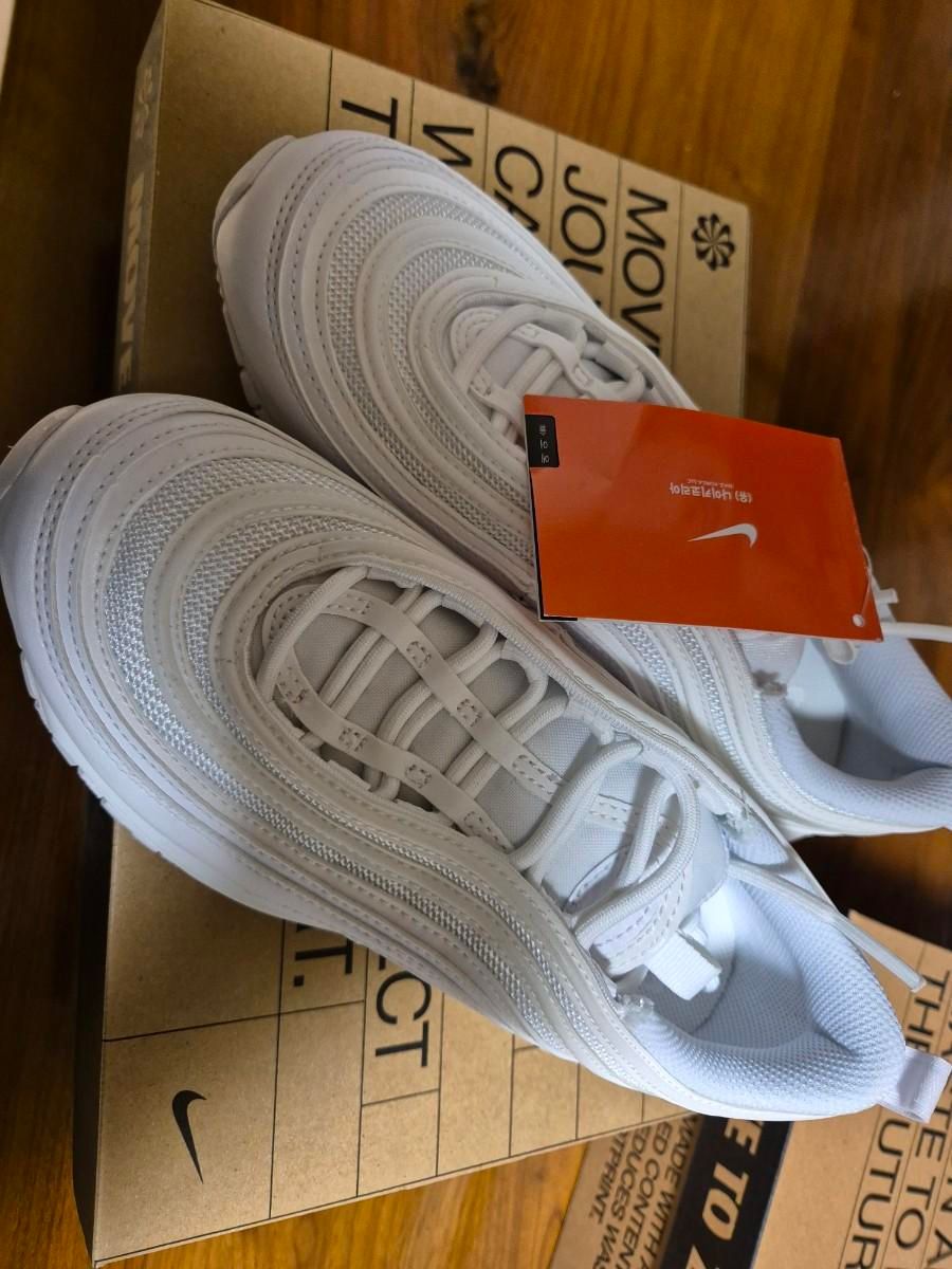 【雷市場（ポンジャン）商品韓国直送】新品 NIKE(ナイキ) エアマックス 97 ナイキコリア トリプルホワイト 230 サイズ