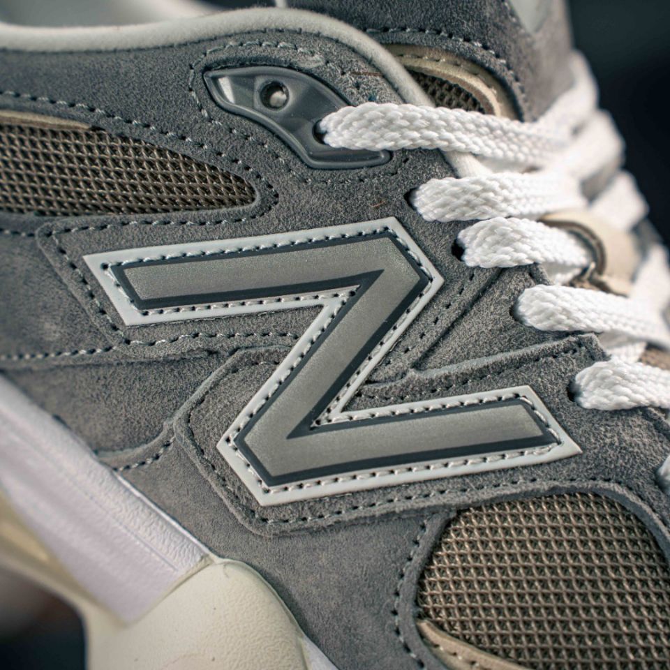 NEW BALANCE 9060 SLATE GREY/TIMBER WOLF/ARID STONE