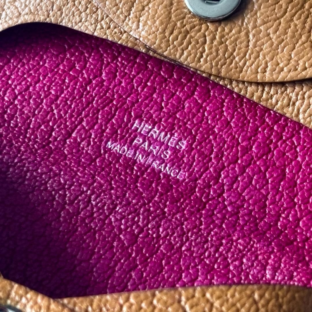 美品 エルメス バスティア ヴェルソ　ケース レザー　キャメル　Y刻印 希少カラー 美品『エルメス』バスティア ヴェルソ キャメル