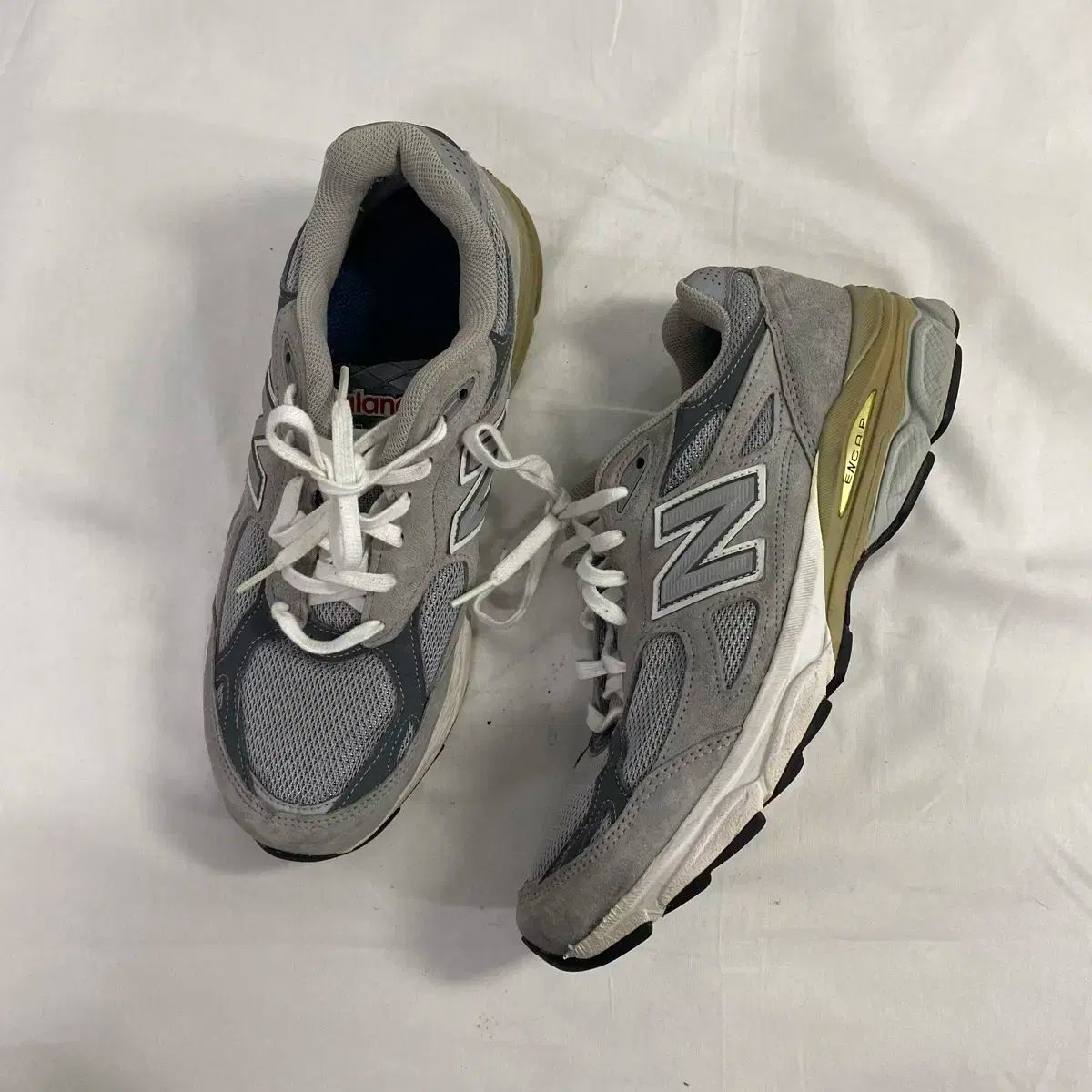 New Balance ニューバランス 990 v3 260