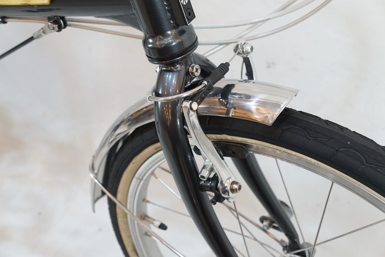 DAHON ダホン BOARDWALK D7 モデル 20インチ 折り畳み自転車 バイチャリ浦和ベース BRIGHTFACE_UK