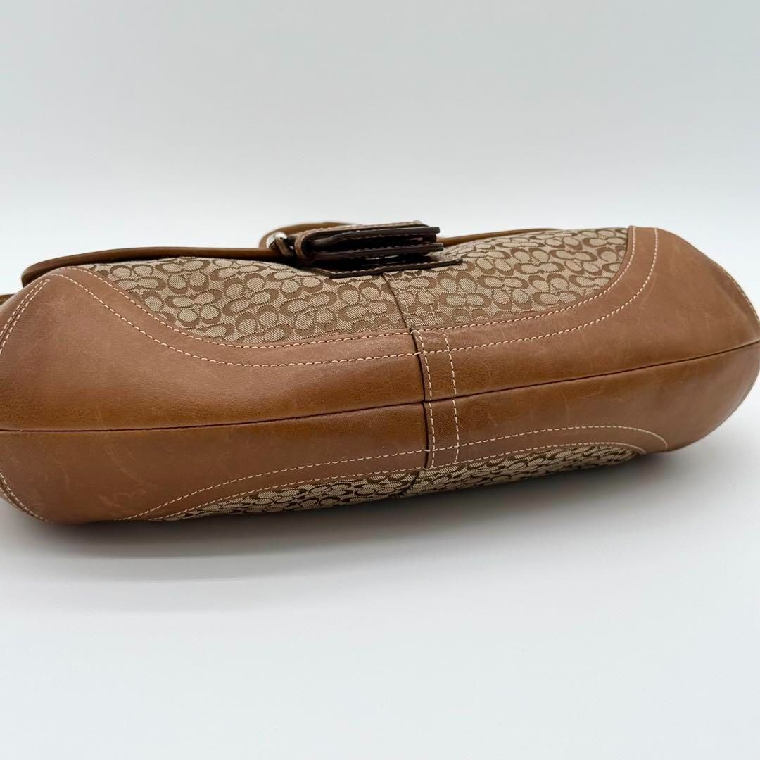 【美品】COACH SOHO マイクロシグネチャー ハンドバッグ フラップ 美品】COACH SOHO マイクロシグネチャー ハンドバッグ フラップ