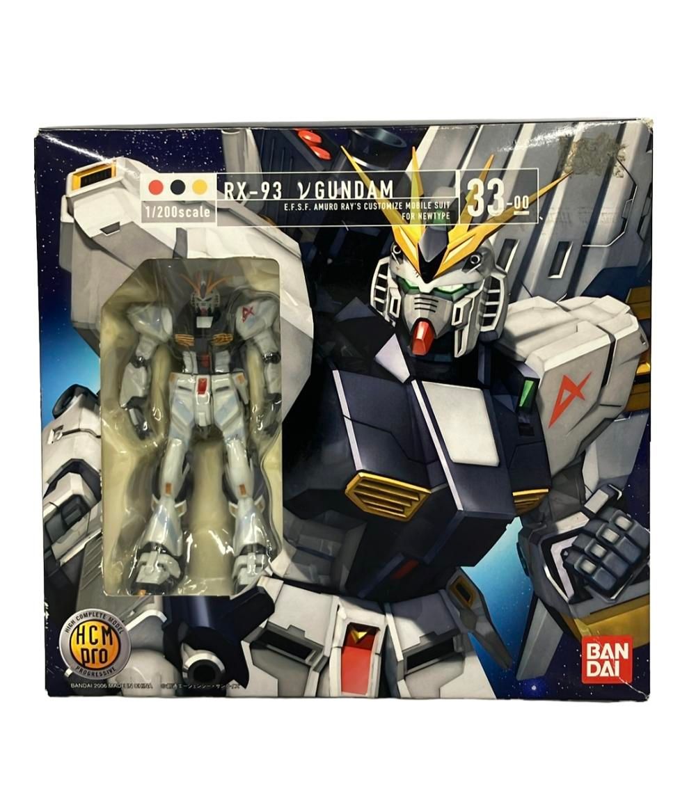美品 機動戦士ガンダム逆襲のシャア フィギュア RX-93 νガンダム 1/200 バンダイ