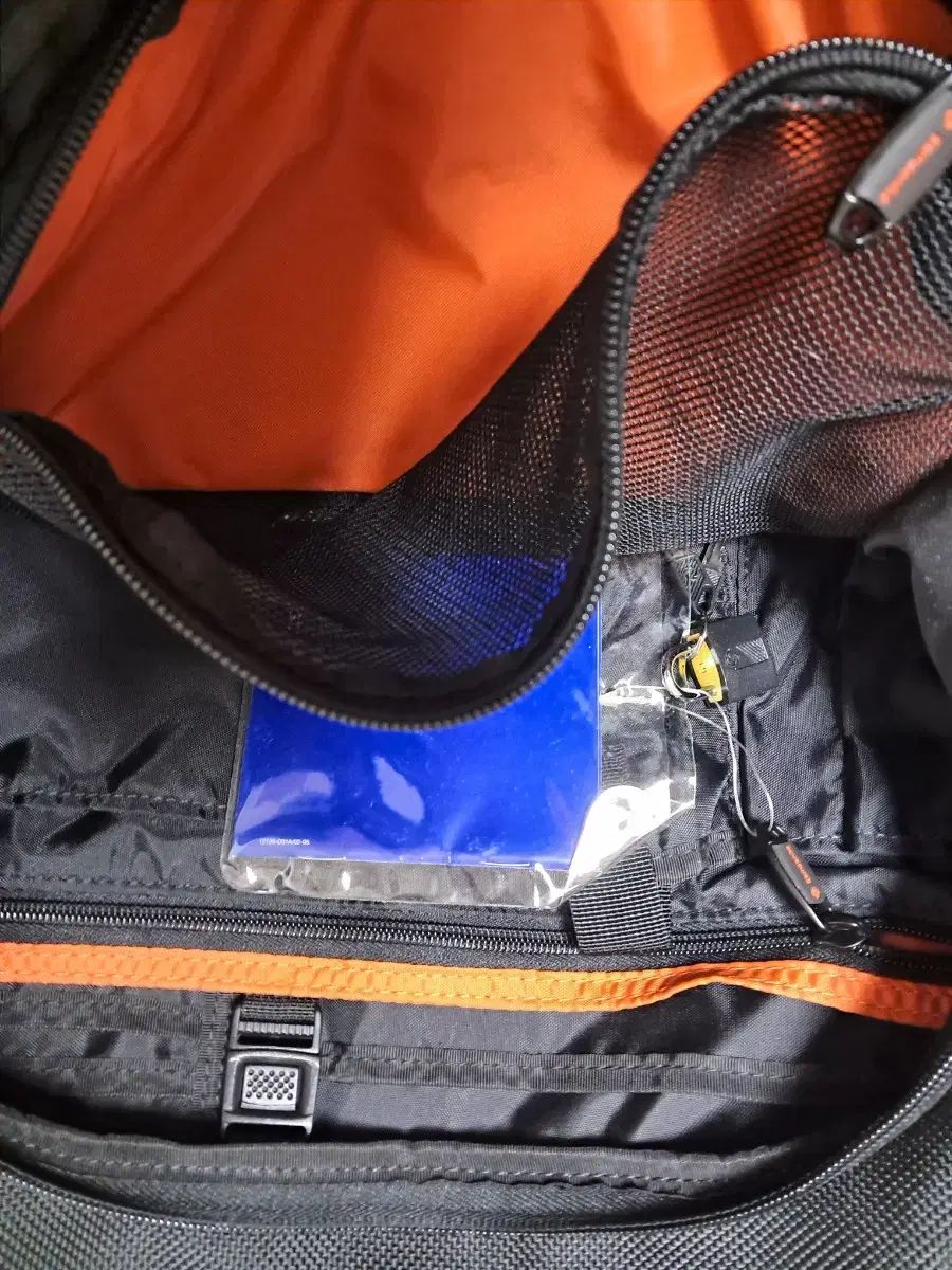 サムソナイト ブラック