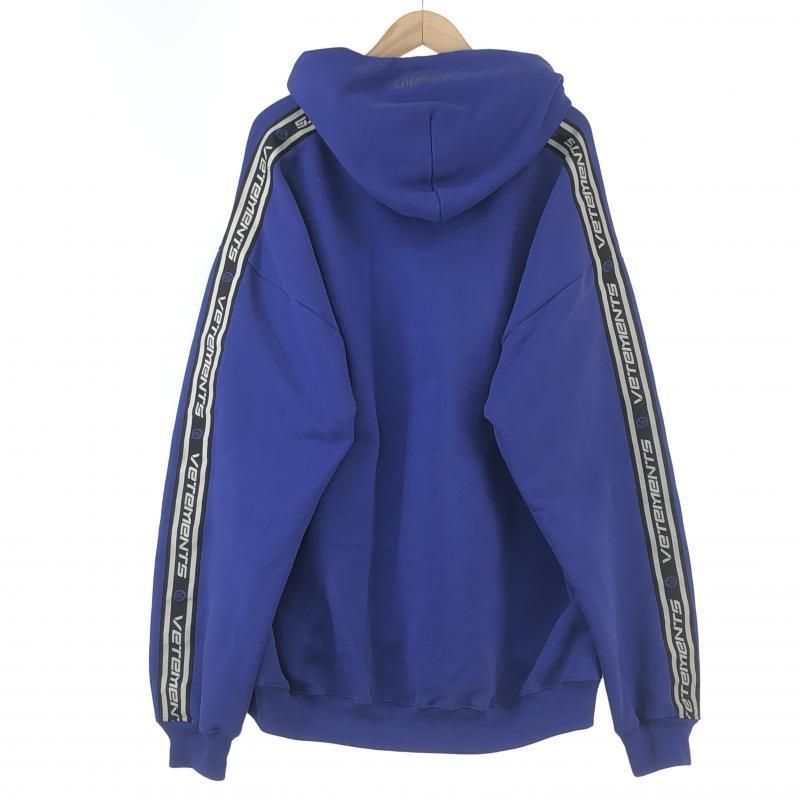 中古】VETEMENTS テープロゴ パーカー S ブルー UE51TR700R ヴェトモン 
