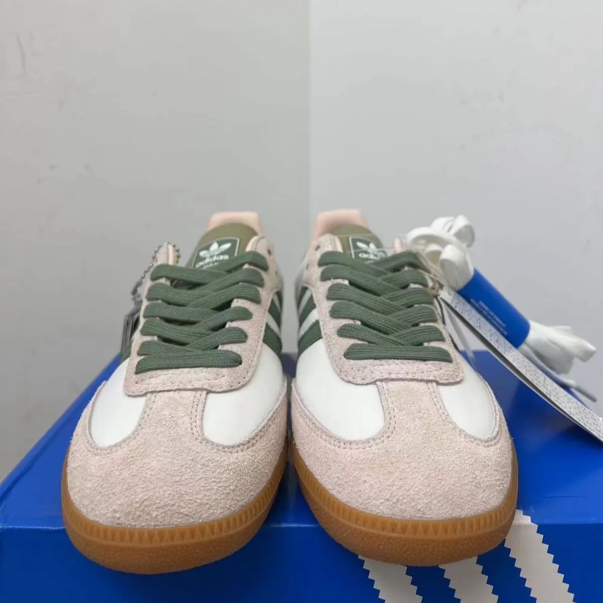 新品未使用 アディダス adidas Samba OG スニーカー