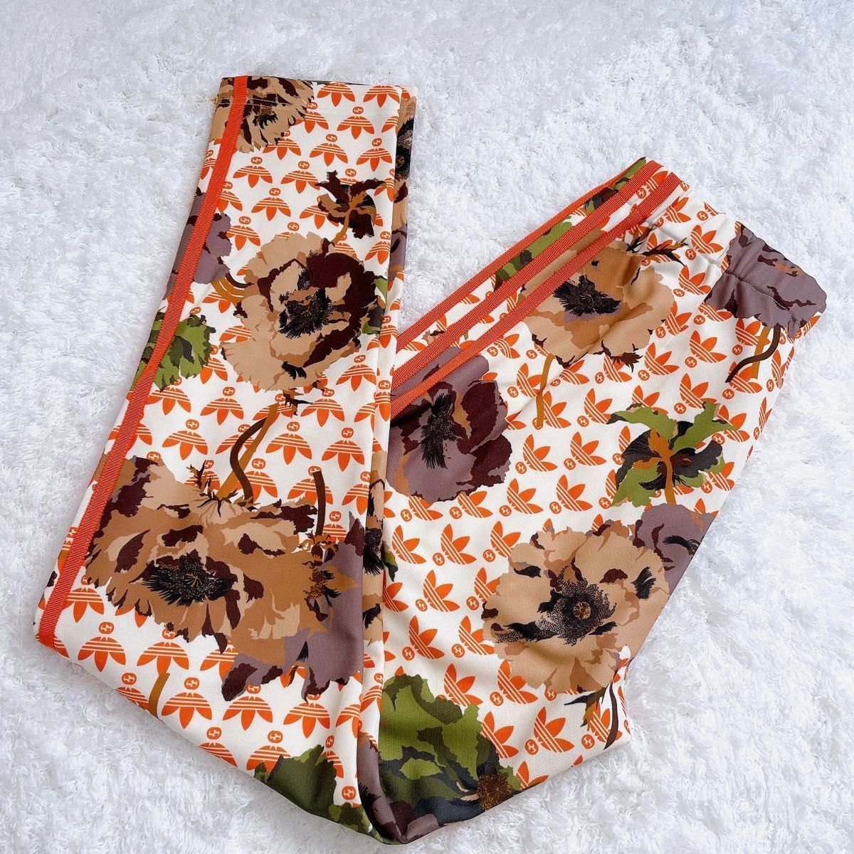 トラックジャケット