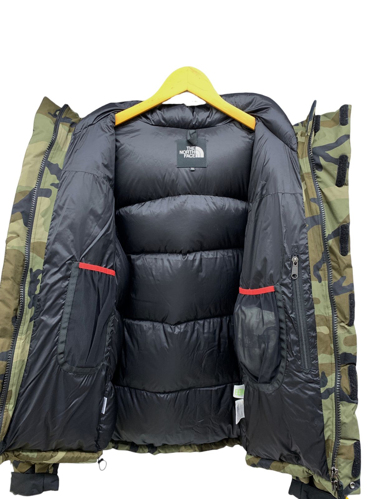 THE NORTH FACE (ザノースフェイス) NOVELTY BALTRO LIGHT JACKET ノベルティ バルトロライト  ダウンジャケット ND91951 XL ウッドランドカモ メンズ/025 - メルカリ