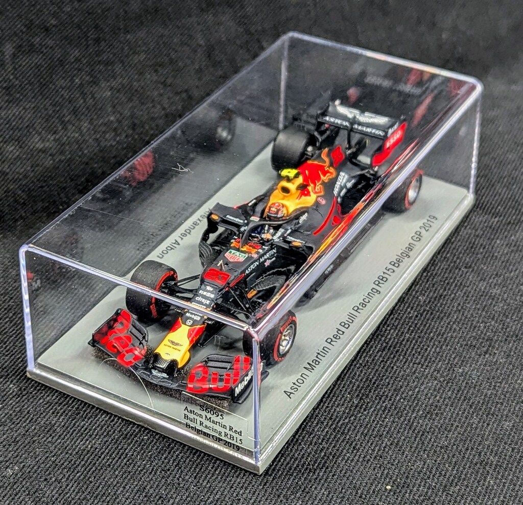 Spark model 1|43 Aston Martin Red Bull Racing F1 Team No.23 Belgian GP 2019 R