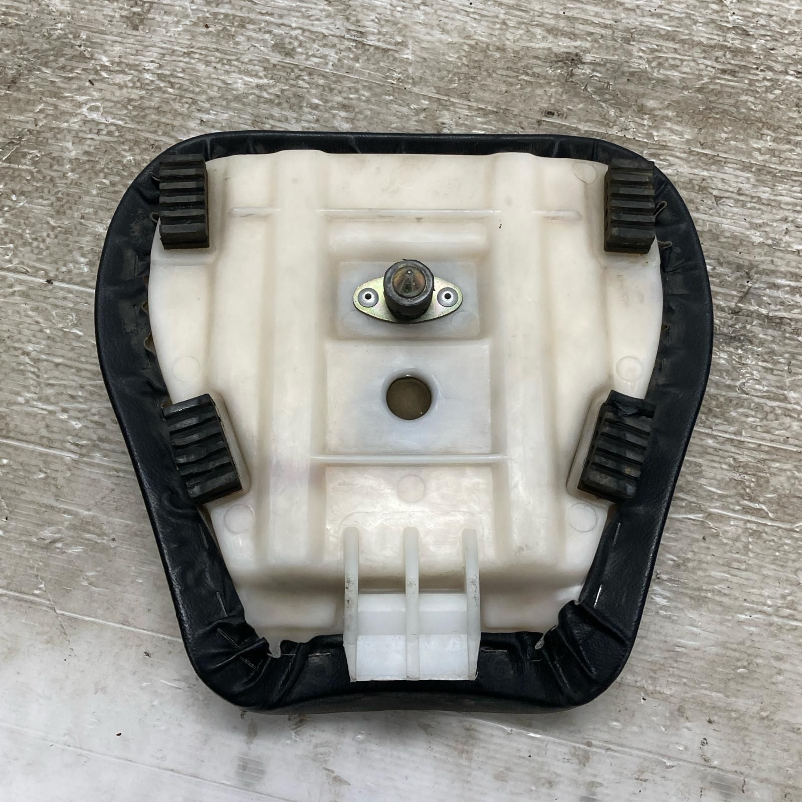 SUZUKI GSX-R400 GK73A シート フロント スズキ