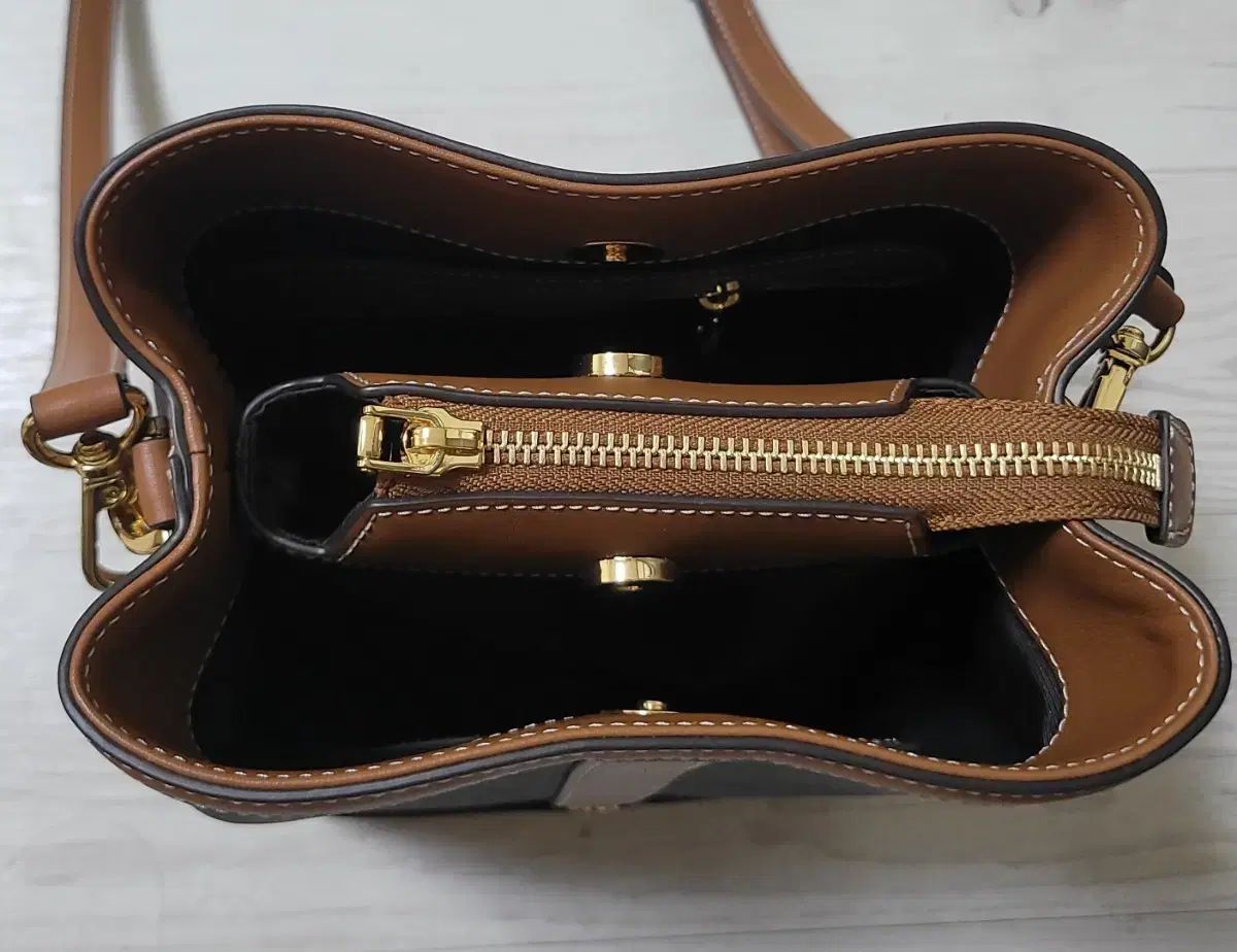 DAKS ダックス バッグ 売ってますよ DECORATOM_COM_BR