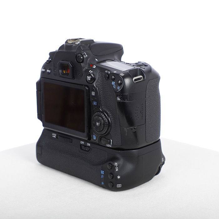 Canon バッテリーグリップ BG-E14 純正】Canon BG-E14 バッテリー