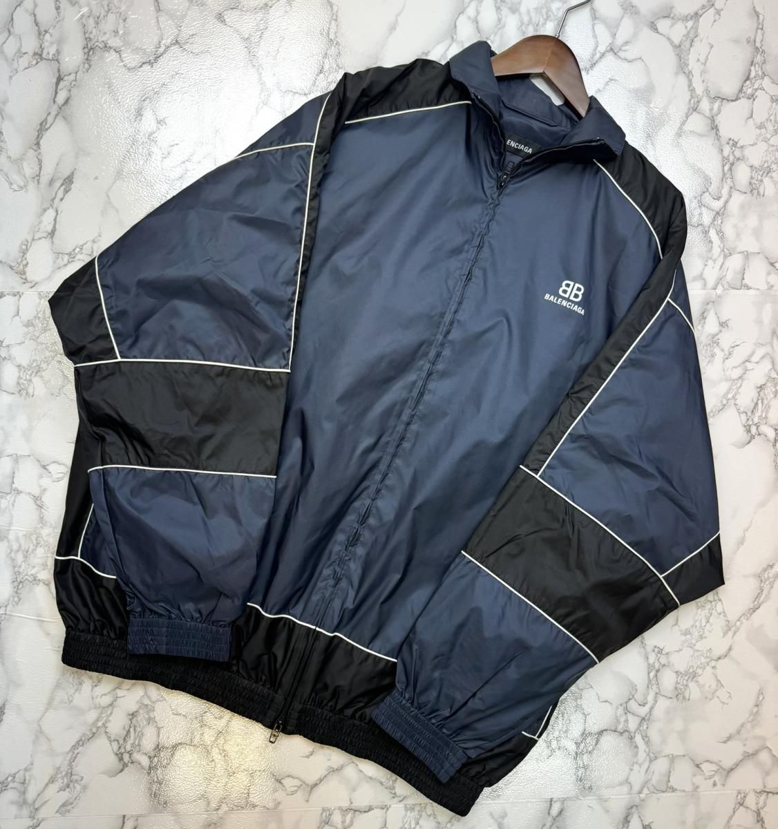 BALENCIAGA （バレンシアガ） 21AW BB logo nylon jacket BBロゴ ナイロン ジャケット メンズ アウター ブルゾン  ネイビー×ブラック 623019 used:A 44 - メルカリ