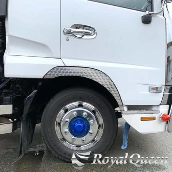 UDTRUCKS フレンズコンドル