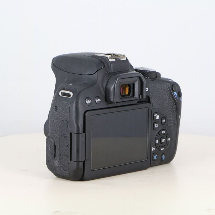  キヤノン Canon EOS KISS X 3 ボデイ その他 カメラ