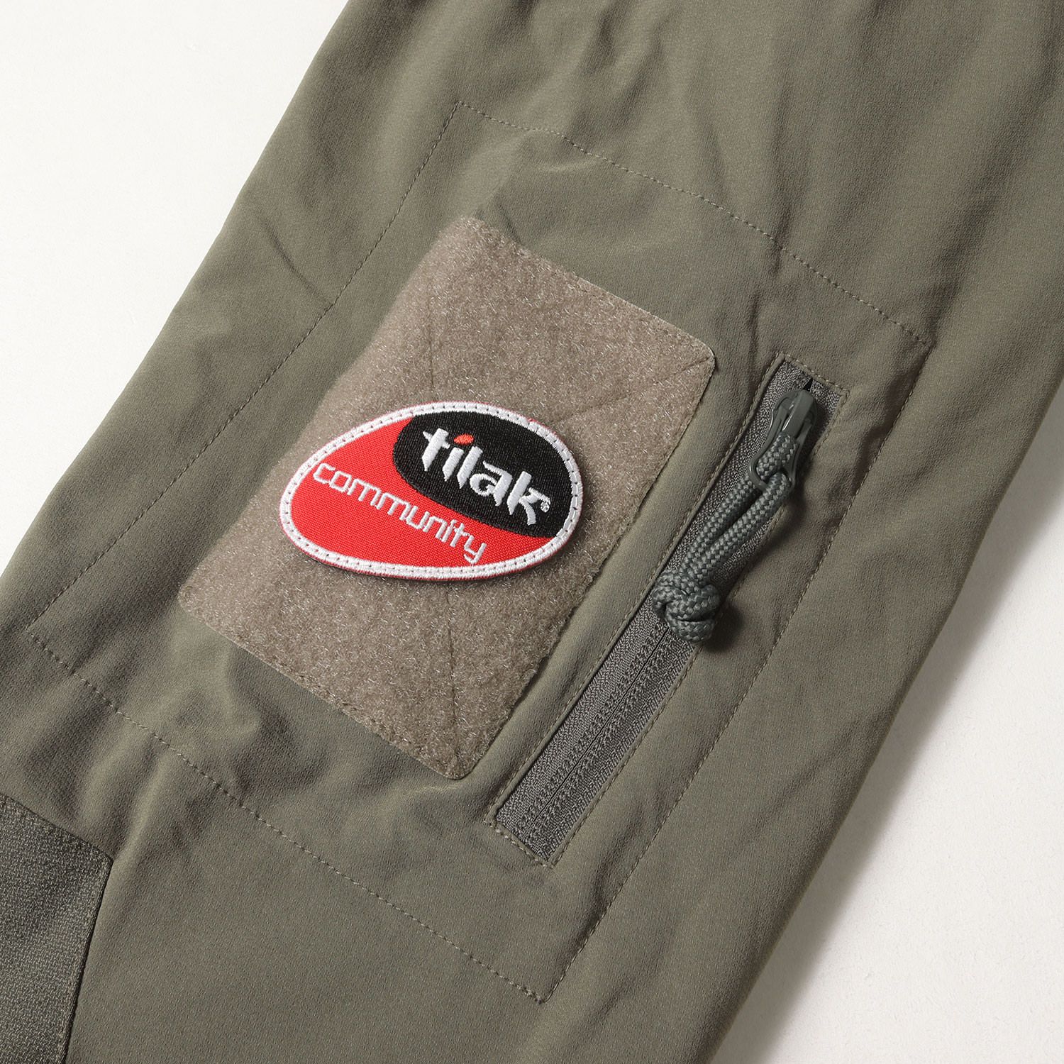 美品】Tilak ティラック ジャケット カーキ サイズ:XS | チェコ軍採用  