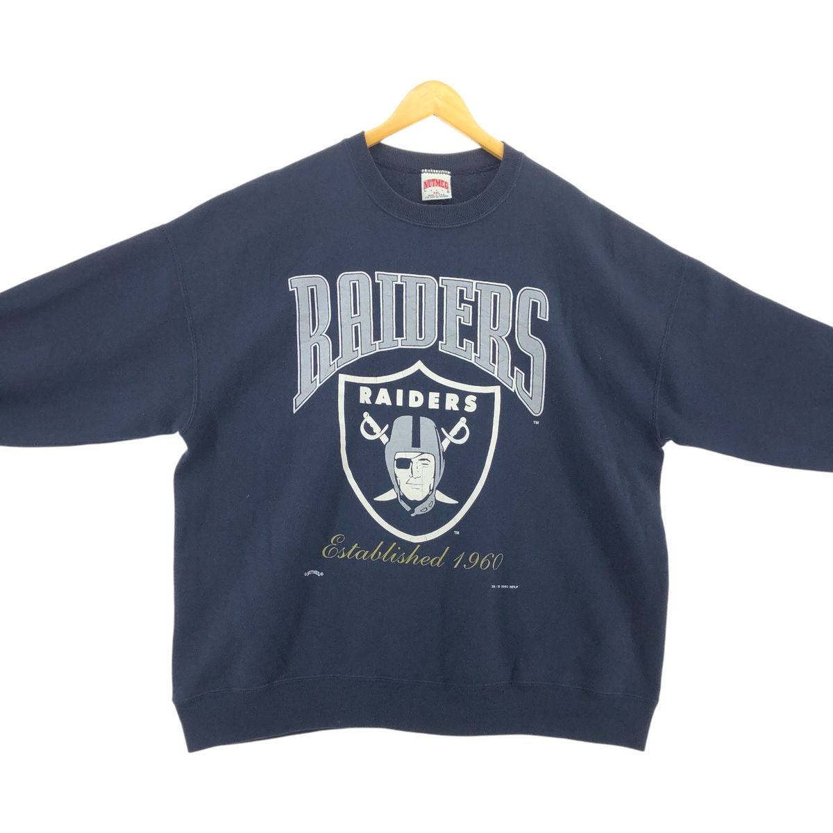 人気商品【USA製】90s NFL NUTMEGレイダースロサンゼルスLサイズ 古着 90年代 NUTMEG NFL LOS ANGELES RAIDERS ロサンゼルス