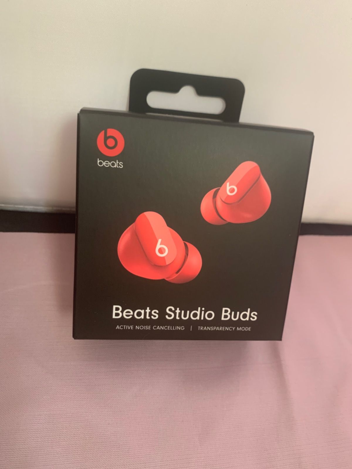 Beats Studio Buds ワイヤレスノイズキャンセリングイヤホン 赤 - E