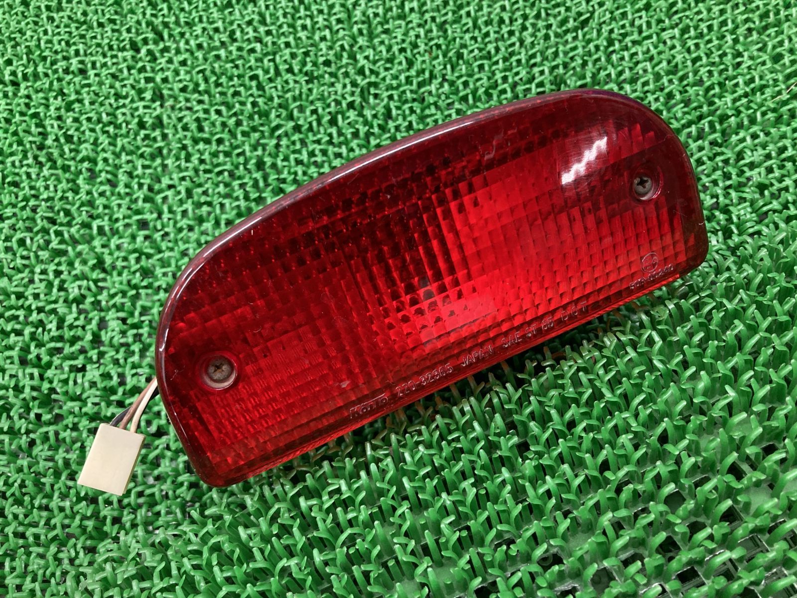 バンディット400 テールランプ 220-32365 スズキ 純正 バイク 部品 GK75A バンディット250 BANDIT 割れ欠け無し 品薄 車検 Genuine