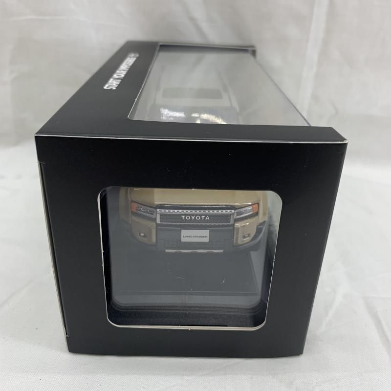 中古】 トヨタ ランドクルーザー ランクル250 ミニカー 1/30スケール
