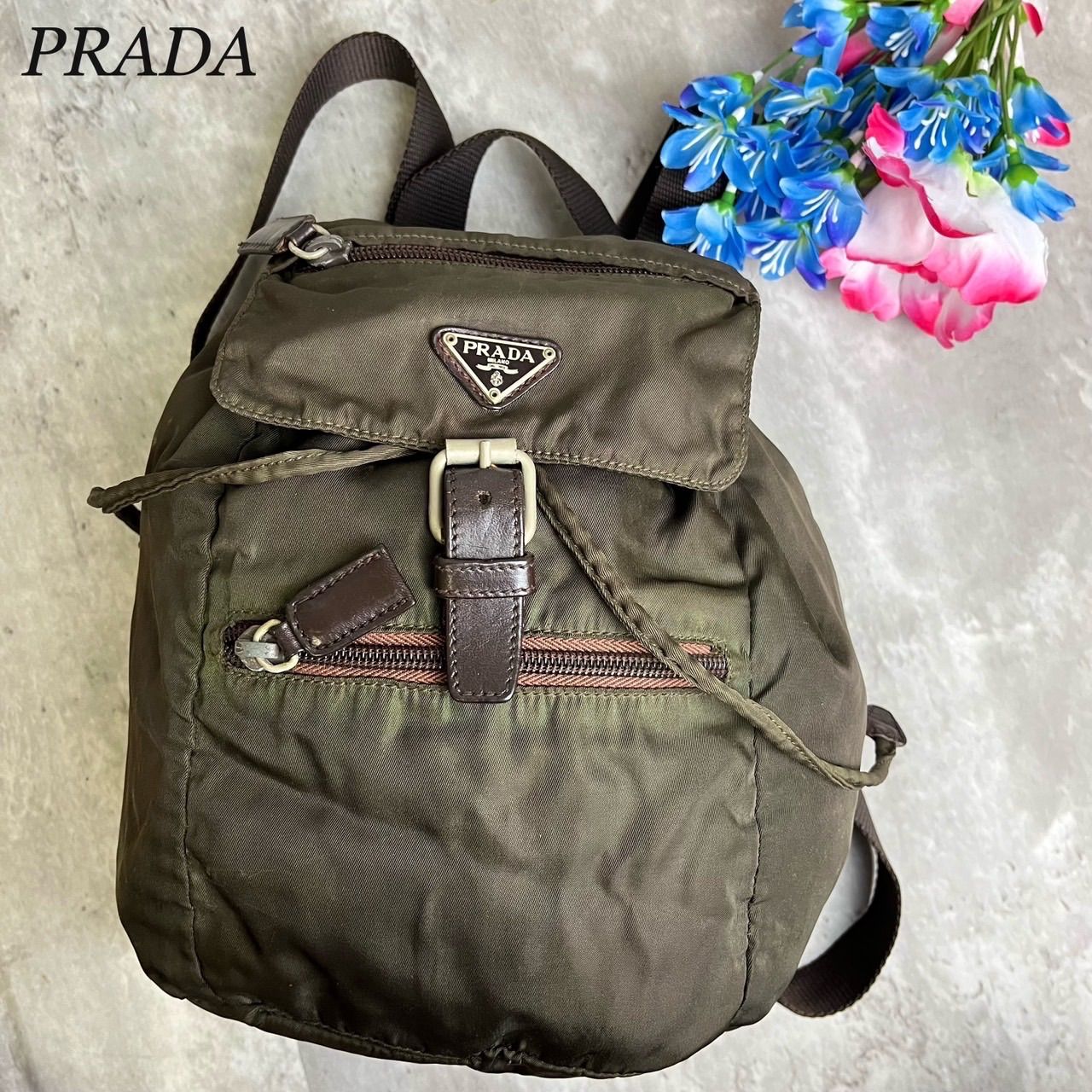 ✨良品✨PRADA リュック カーキ 三角ロゴ テスートナイロン 白タグ