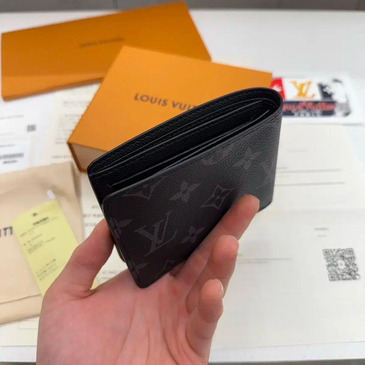  25年 Louis Vuitton ルイヴィトン エクリプス 二つ折り財布 長財布 小物