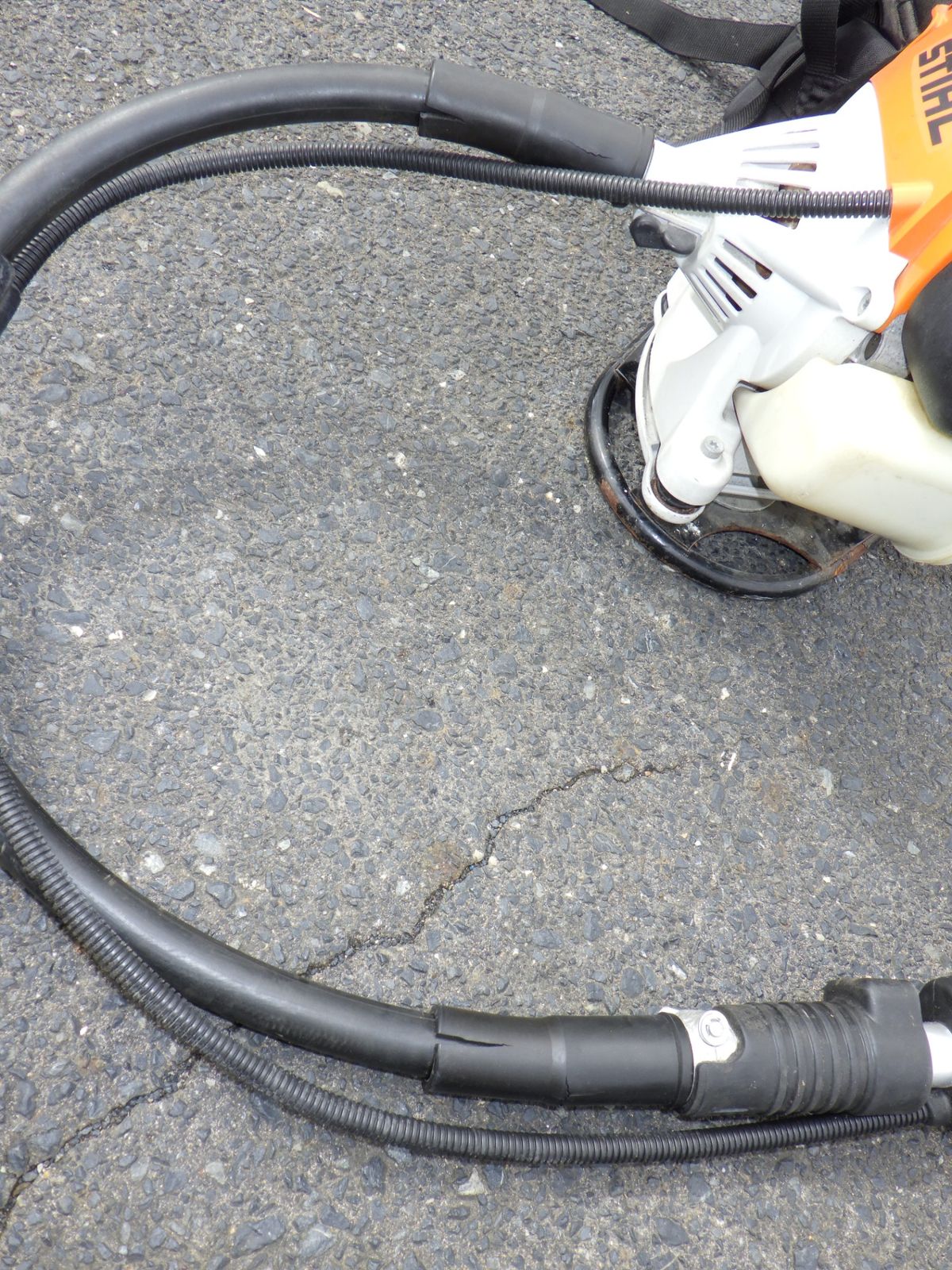 スチール 背負い式刈払機 FR130T 草刈機 STIHL 農業機械 動作確認済 