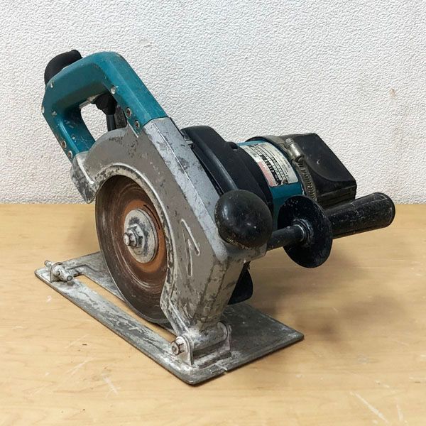 マキタ マキタ/makita 180mm 7型カッター 4107R コンクリートカッター 動作確認済み 4107R - メルカリ