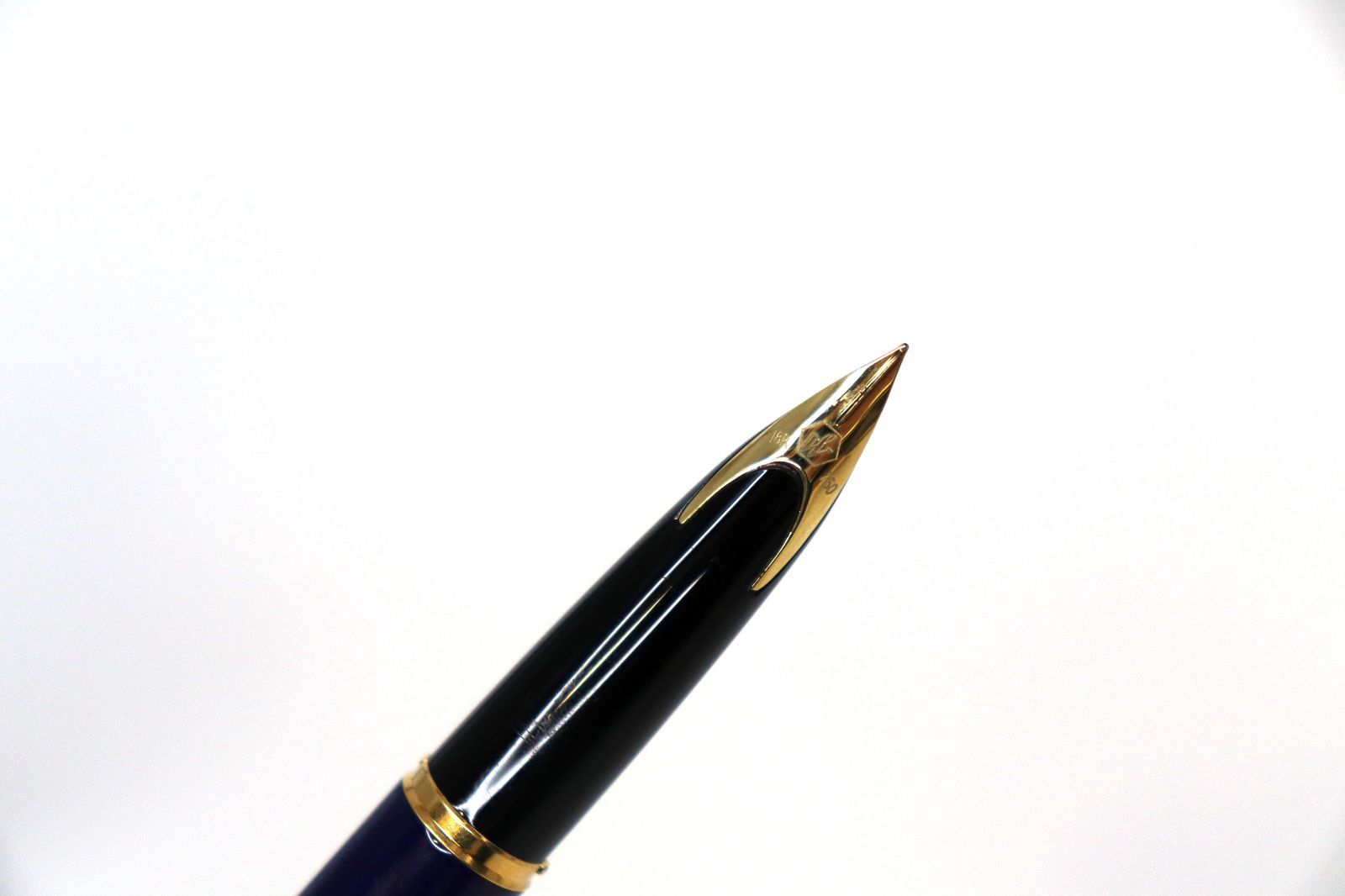 【訳あり・美品】WATERMAN（ウォーターマン） 万年筆 18K 専用レザーケース付き 訳あり・美品】WATERMAN（ウォーターマン） 万年筆 18K 専用レザー