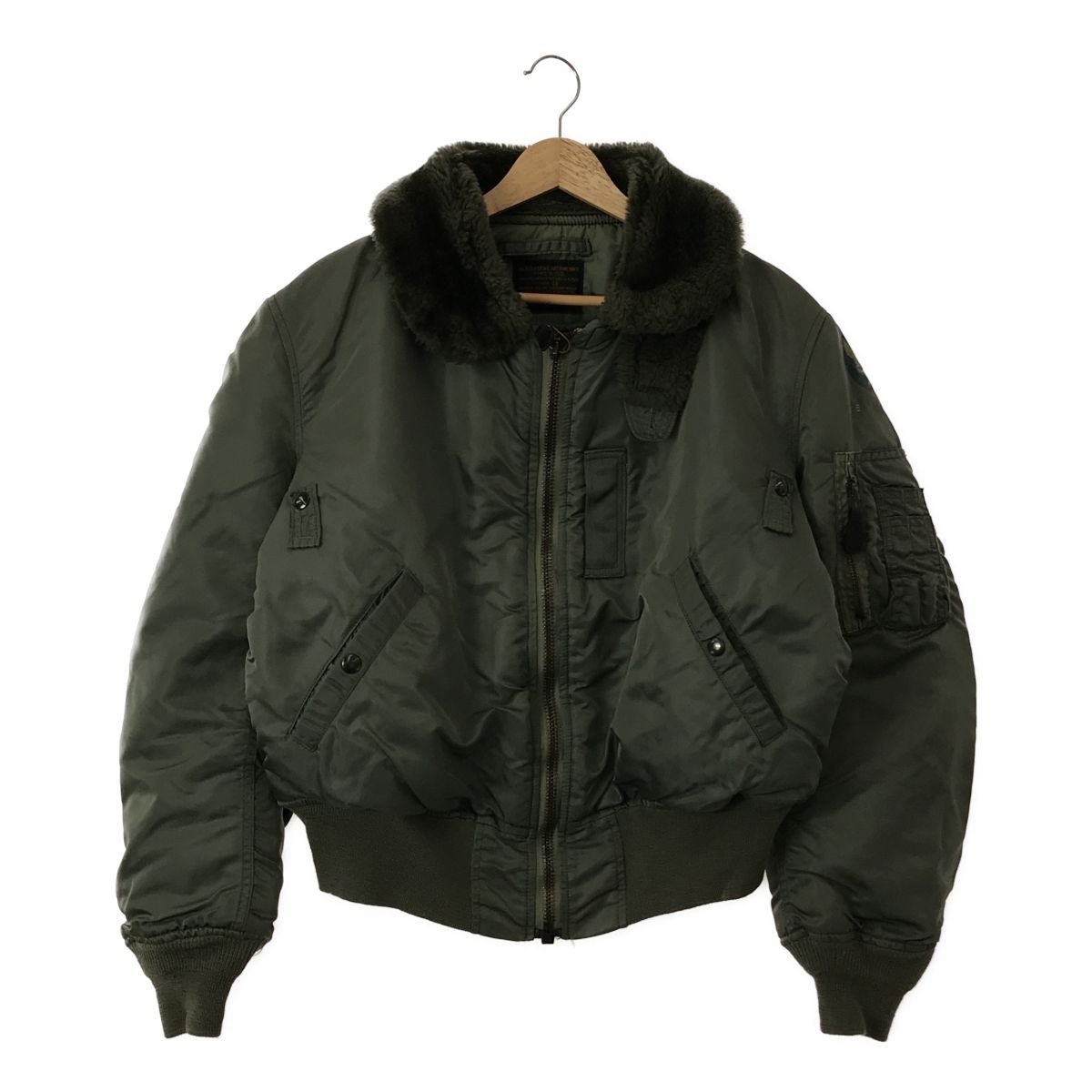 ALPHA Industries B-15D フライトジャケット サイズ38 ALPHA 米国製 50's 復刻 B-15D MOD フライトジャケット 38