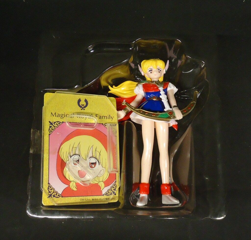タカラ 赤ずきんチャチャ ファンタジックヒロイン ホーリーアップ