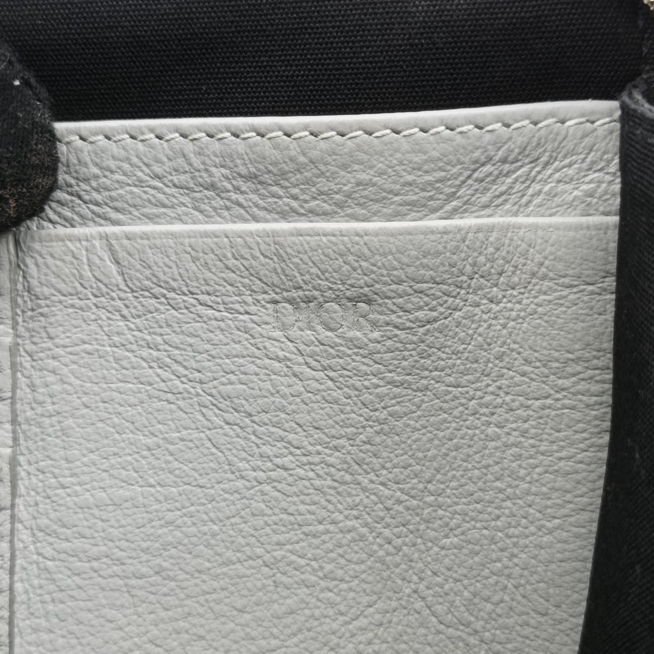 グレー×マルチ レザー