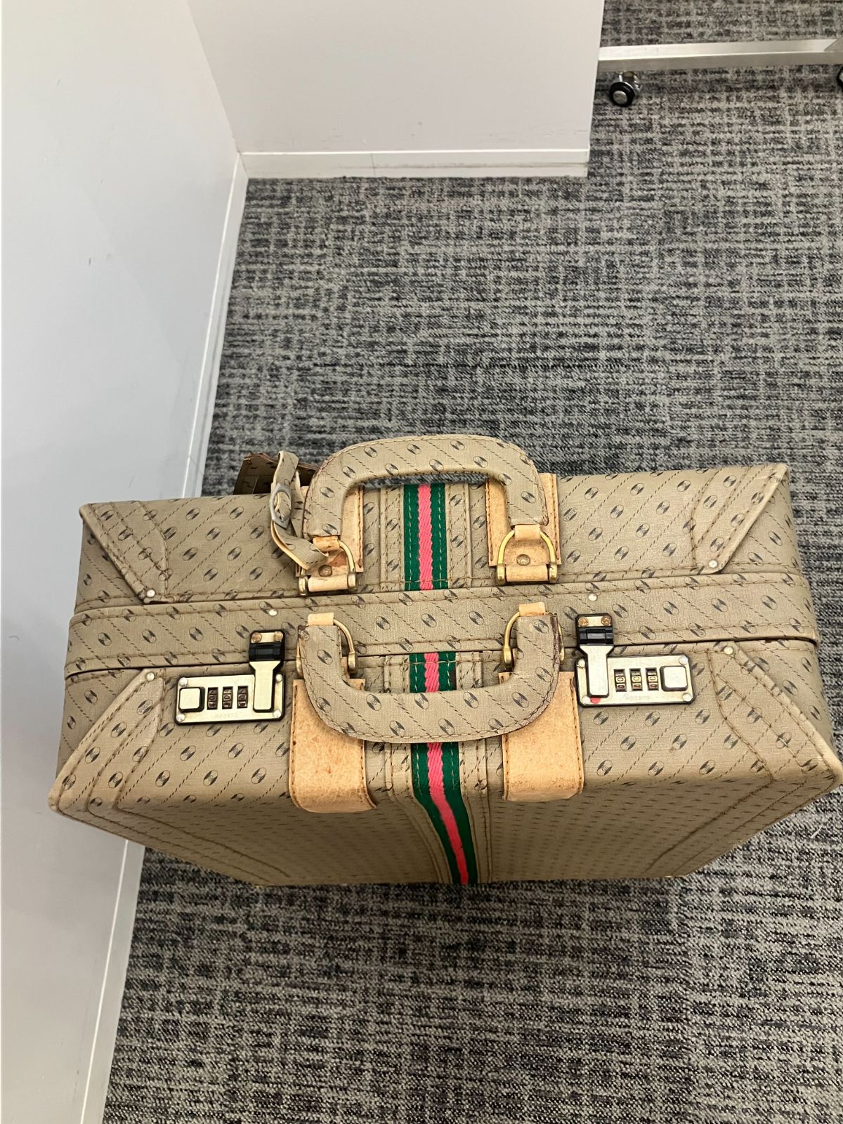 GUCCI グッチ VINTAGE トランク スーツケース ：x0943 - メルカリ