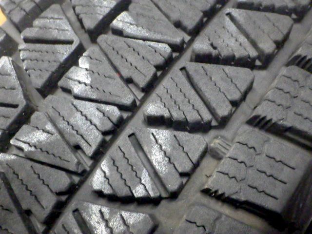 DM-V3●175 80R16●4本