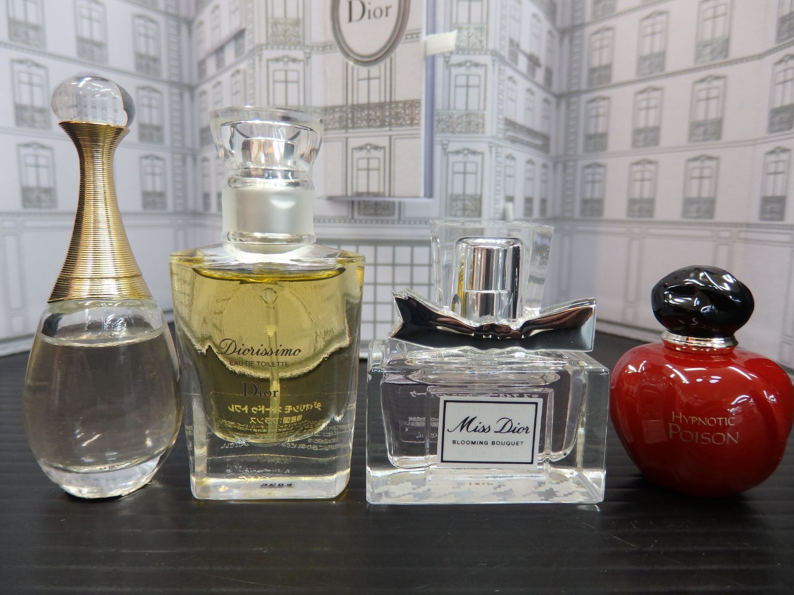 Dior 30montaigne ディオールモンテーニュコフレ ミニ香水4本