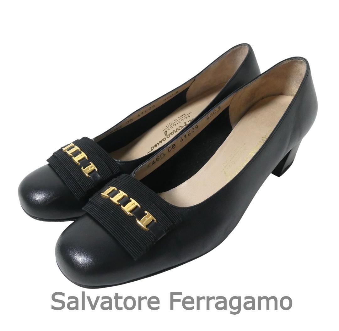 美品 Salvatore Ferragamo フェラガモ ヴァラ パンプス リボン 