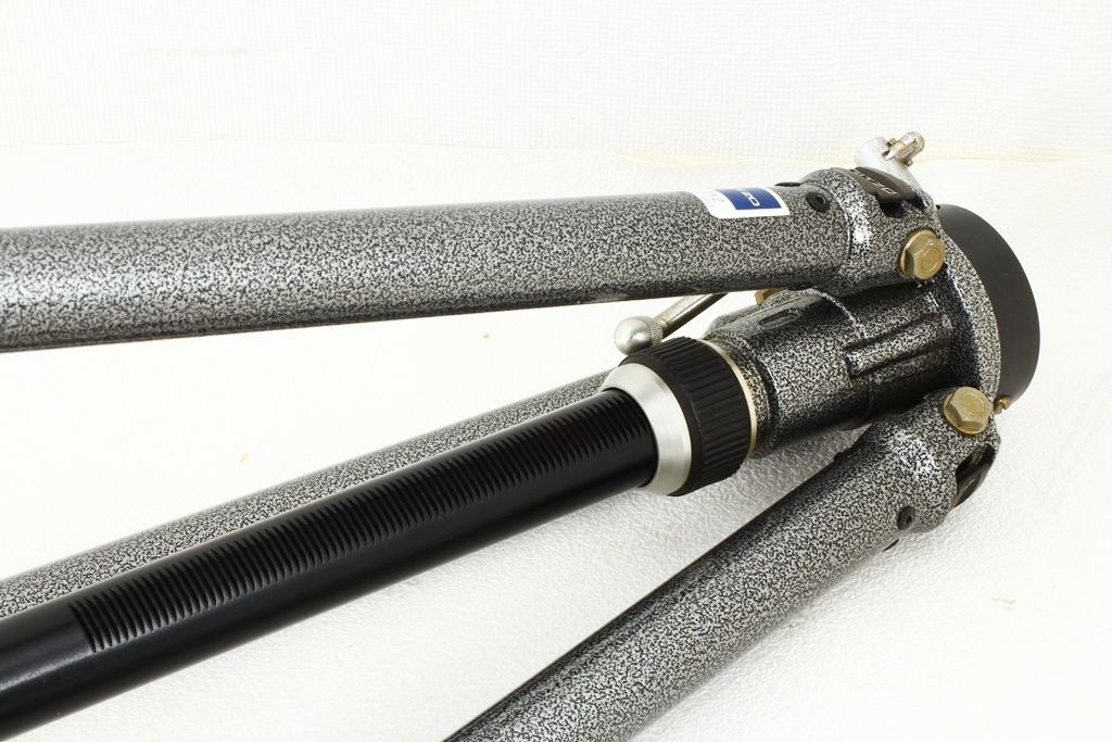 極上品 GITZO ジッツオ フランス G112 3段三脚 雲台付き 【公式通販】
