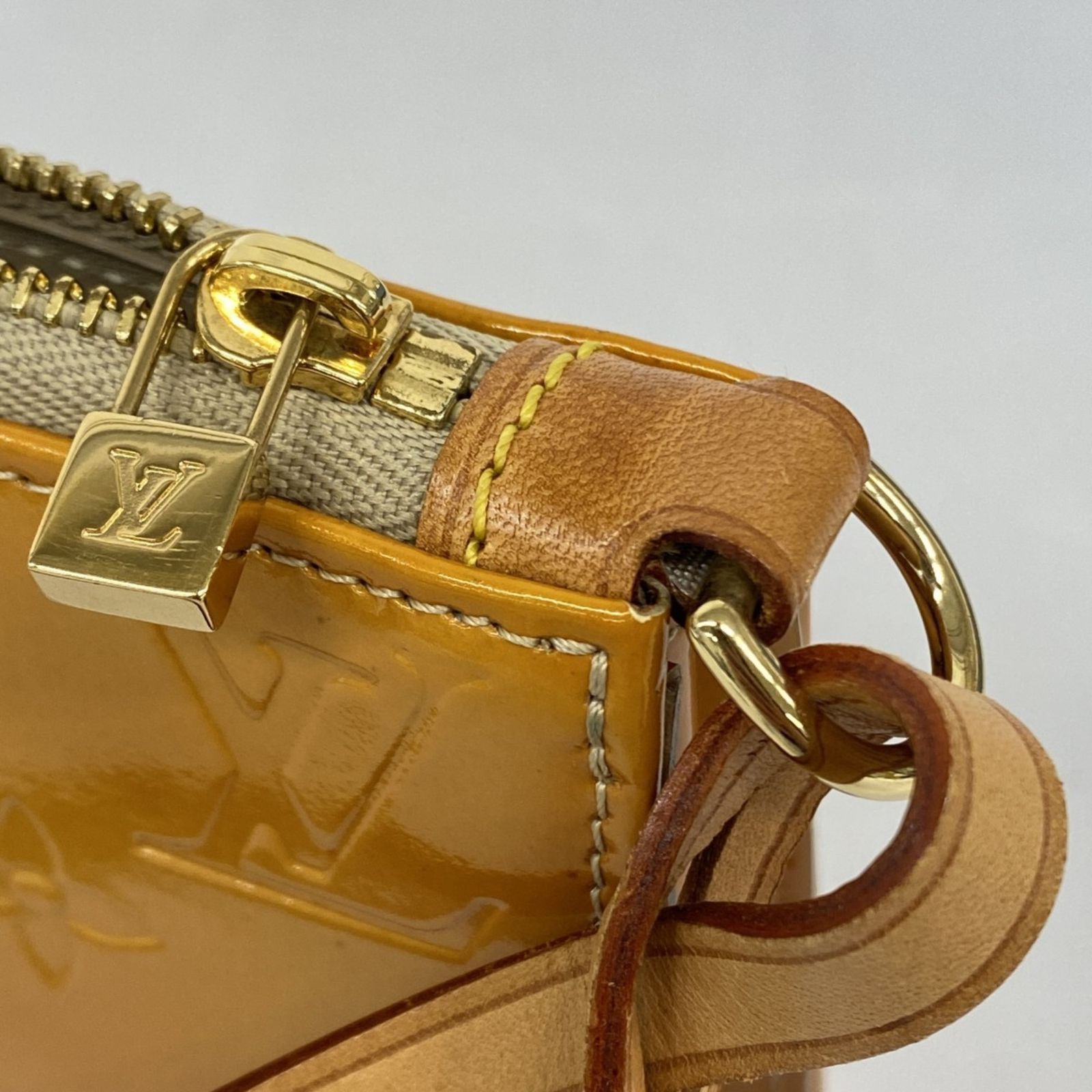 ルイ・ヴィトン(Louis Vuitton) ルイ・ヴィトン ポーチ ヴェルニ