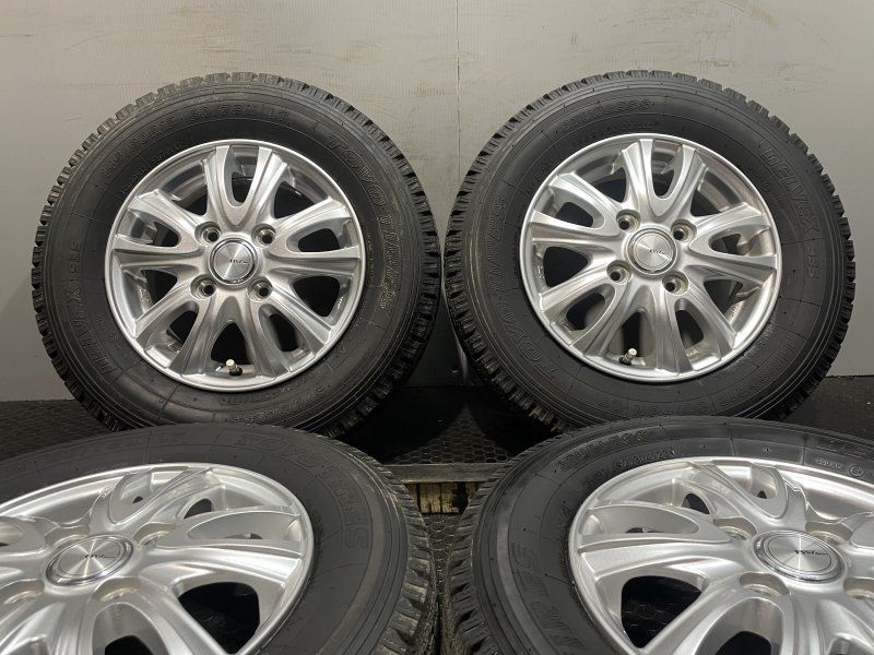 145/80R12スタッドレスタイヤ TOYO DELVEX 935 22年製